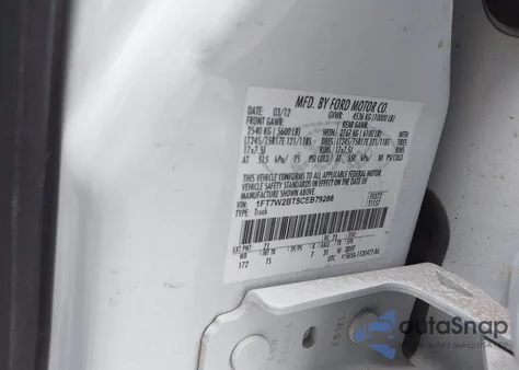 2012 Ford F-250 Xl из США, поврежденный, VIN 1FT7W2BT5CEB79286